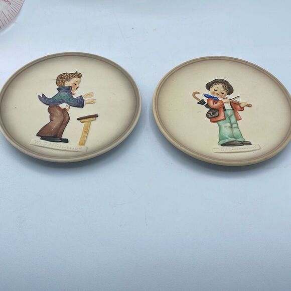 Goebel M.J. Hummel Miniteller plates. “ Little Music Makers” series. - Picture 1 of 8